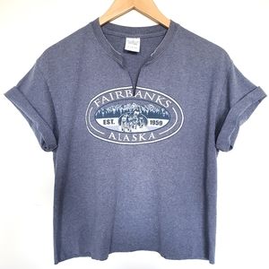 Cropped Alaska T shirt